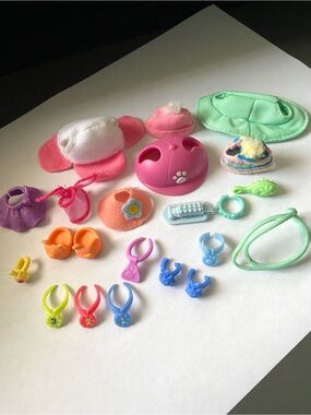 Littlest Pet Shop LPS Accessories Lot 21 items